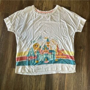Disneyland resort castle Mickey Mouse women's XL T Shirt